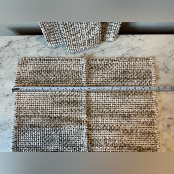 NWOT set of 4 jute natural bone woven placemats - Picture 3 of 5